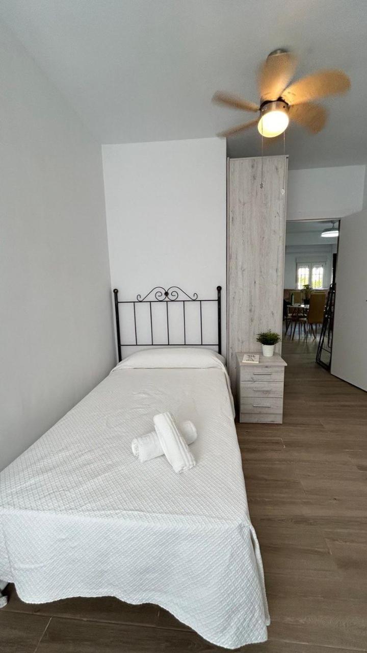 A Pousada Piso Compartido Delyrent Acosta Jaén Exterior foto