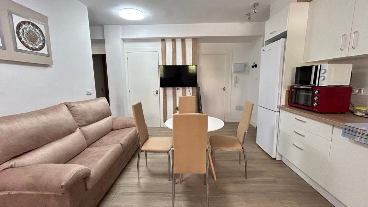 A Pousada Piso Compartido Delyrent Acosta Jaén Exterior foto